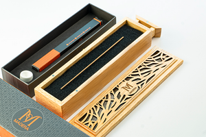 Wooden Plain Burner (with drawer) and Oud Sticks